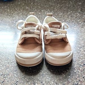 Size 4w children shoe